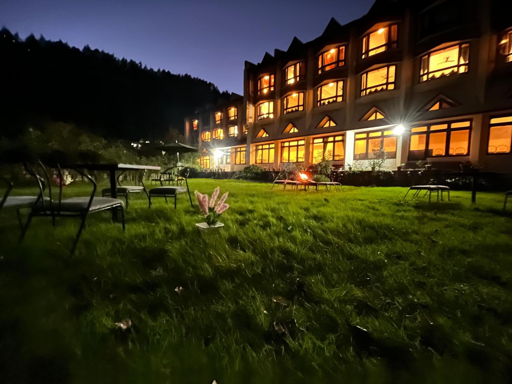 Sagar Heritage Resort, Near Mall Road Manali Экстерьер фото
